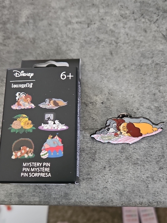 Loungefly Other - Loungefly Disney Lady & Tramp Picnic Enamel Pin